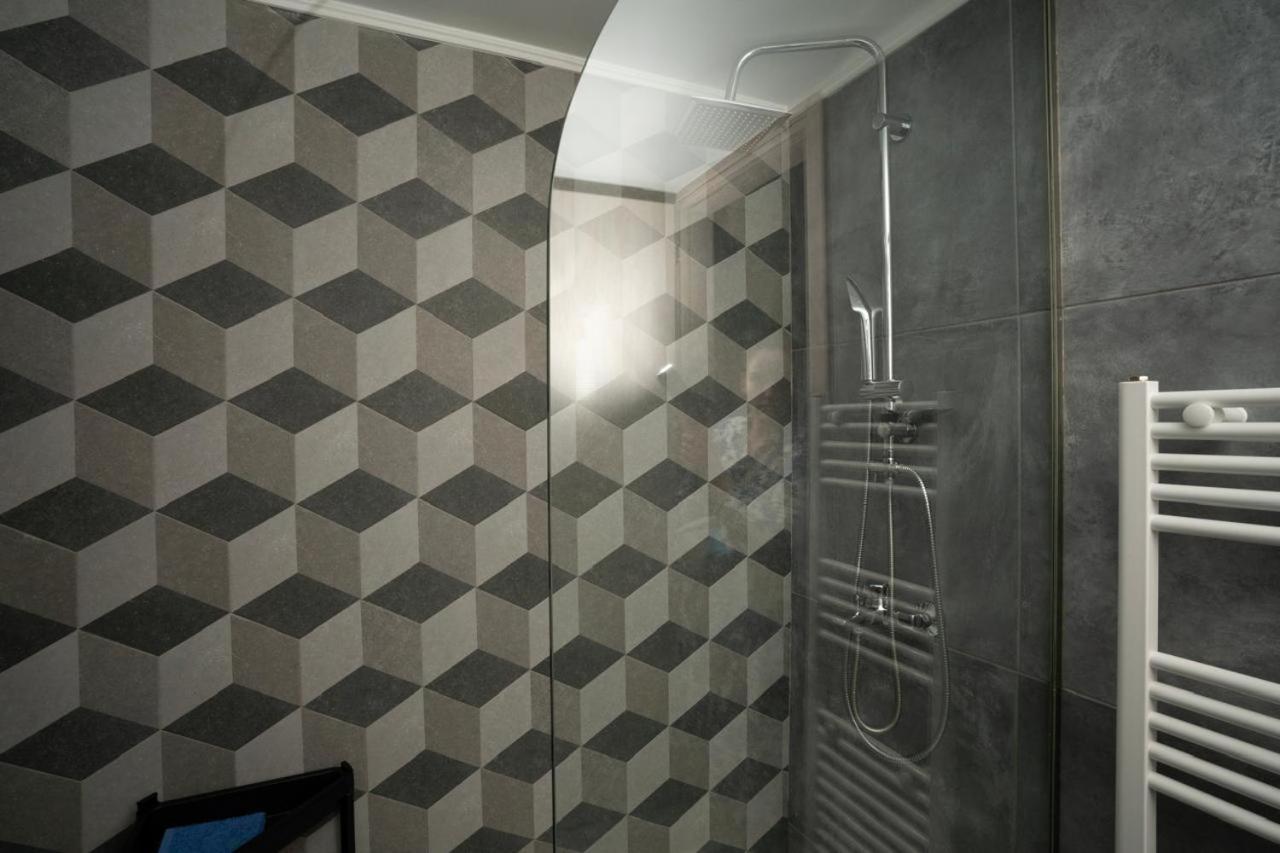 Cozy 1 Bedroom In The Heart Of Pangrati Apartamento