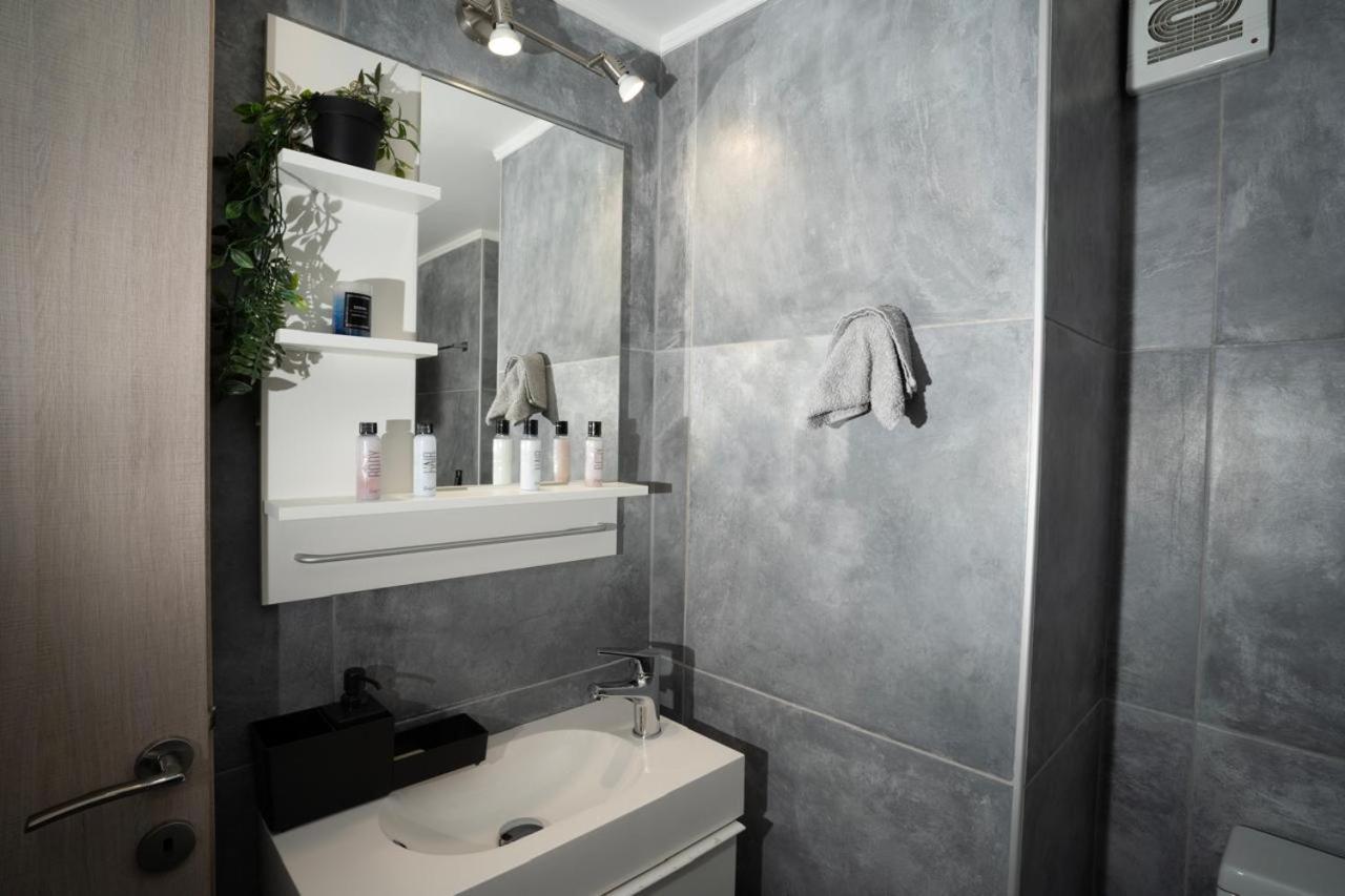 Apartamento Cozy 1 Bedroom In The Heart Of Pangrati *